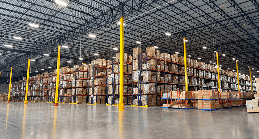 Bulk warehouse storage aisles